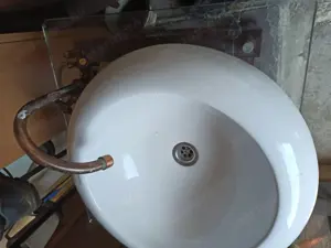 Kézmosó egyedi üveglapon - kép 4