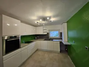 Villanyszerelés és biztonságtechnika   gyors, korrekt, megbízható (PeterVill)