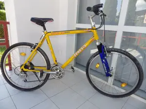 Genesis teleszkópos Alu trekking MTB kerékpár! 26-os!  