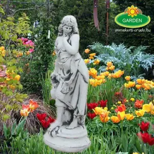 Női szobor kulacsos