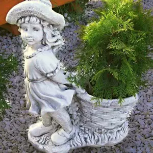 Virágkosarat húzó lány szobor - kép 2