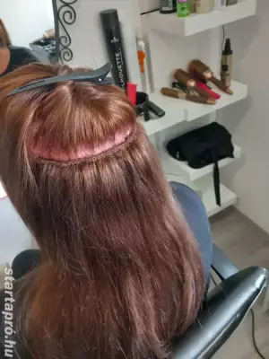 Vecsés Fodrász A.H.Hajfelvarrás 06705510178