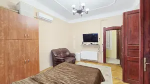 Zuglóban, nagypolgári földszinti lakás eladó! - kép 7