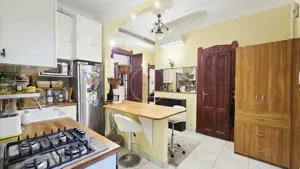 Zuglóban, nagypolgári földszinti lakás eladó! - kép 10