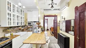 Zuglóban, nagypolgári földszinti lakás eladó! - kép 11