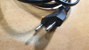 18,5V - 3,5A adapter, tápegység, töltő eladó - kép 4