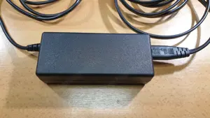 18,5V - 3,5A adapter, tápegység, töltő eladó - kép 7