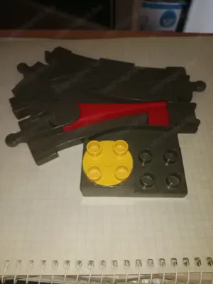 2db Lego Duplo kézi váltó  lego duplo vonatpályához   5000ft 2db óbuda 