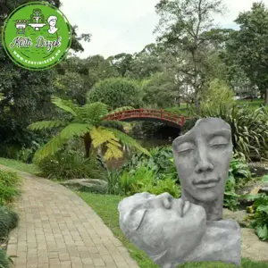 Modern szobor férfi arc - kép 3