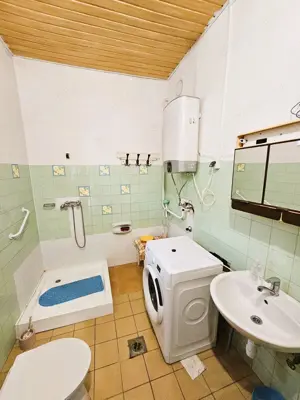 Kiskunhalas Felsőváros   2 generációs családi ház eladó! - kép 10