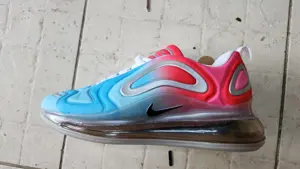 Nike airmax 720 női cipők(36 41) - kép 3