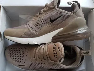 Nike Air Max 270  férfi cipők (41-46) - kép 9