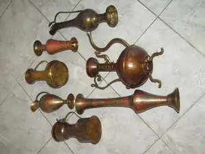 Réz tárgy kancsó kiöntő váza karaffa 5 db. egyben - kép 2