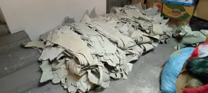 Bőr hasszél, 2,5 mm. 1000,- kg.