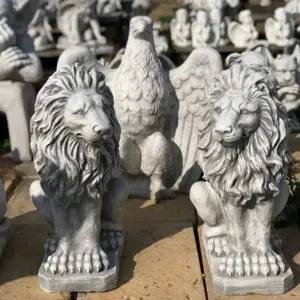 Oroszlán jobbos kerti kőszobor - kép 2