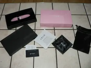 Lelo Mia 2 utazó rúzsvibrátor (vadi új állapotban) - kép 4