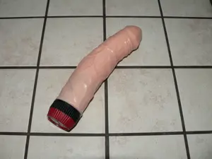 Lust spender realisztikus vibrátor (vadi új állapotban) - kép 3