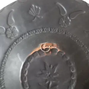 Havasi gyopár mintájú réz falitányér eladó, 32 cm - kép 4