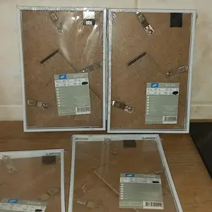 9 db. 10x15 cm-es fehér képkeret eladó, ÚJ! - kép 7