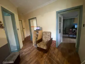 Kiskunhalas - Ó utcában 2 szobás rendezett kis kertes ház eladó! - kép 9