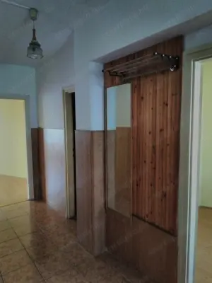 Miskolcon totál felújított erkélyes újszerű 2 szobás tásasházi lakás kiadó - kép 3