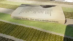 Zalatnay Sarolta - Ezt sem a zárdában írtam c. könyv eladó - kép 3
