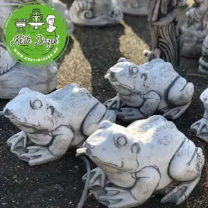 Béka vízköpő kerti szobor - kép 2