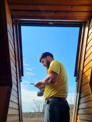 Cégünk teljeskörű építőipari munkát vállal akár felújításról ill. új kivitelezésről legyen szó. - kép 5