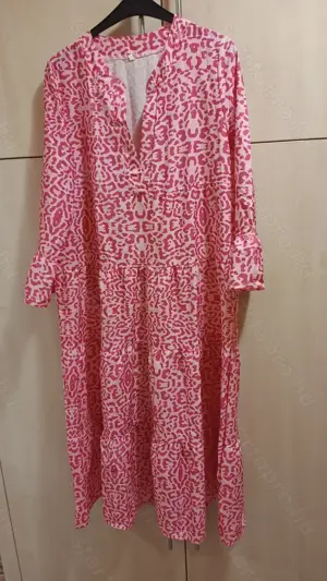Nagy méretű XXL, női rózsaszín leopárdmintás alkalmi ruha - kép 3