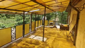 Tágas családi ház eladó Kálban   akár 3 generáció számára, vállalkozásra is tökéletes! - kép 11