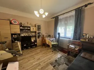 Dunaharasztin hév megállótól 10 perc sétára 2 generációs 215 nm 5 szobás családiház - kép 2