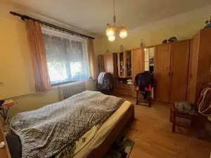 Dunaharasztin hév megállótól 10 perc sétára 2 generációs 215 nm 5 szobás családiház - kép 3