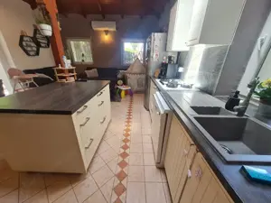 Pomázon gyönyörű nagy telken földszintes 4 szobás ház eladó! - kép 11