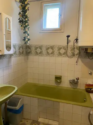 Kiskunhalas Szent József Iskola közelében 2 generációs családi ház eladó! - kép 12