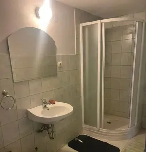 Kiskunhalas Szent József Iskola közelében 2 generációs családi ház eladó! - kép 13