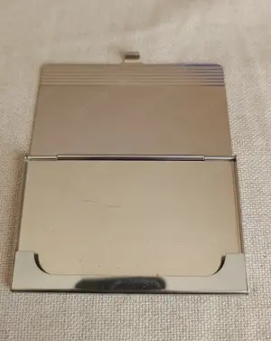 Kompakt és Tartós Alumínium Névjegykártya Tartó  - kép 13