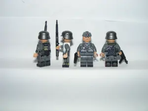 Lego 2. Világháborús Német katonák Vaskeresztes katona Tiszt figura 4db ÚJ - kép 2