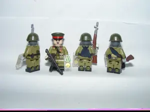 Lego 2. Világháborús Orosz katonák Szovjet gyalogsági haderő 4db katona ÚJ - kép 4