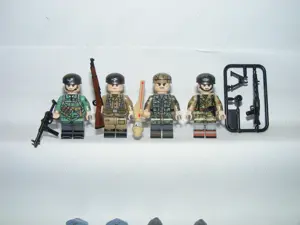 Lego 2. Világháborús Német katonák Lufwaffe Légierő MP40 Pz katona 4db ÚJ - kép 2