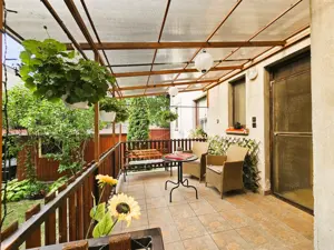 Kiskunhalas városközpont közeli tágas, 2 szintes családi ház! - kép 3