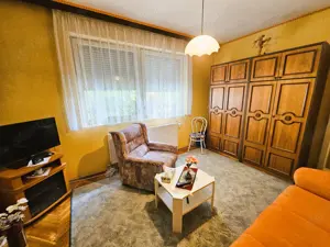 Kiskunhalas városközpont közeli tágas, 2 szintes családi ház! - kép 6