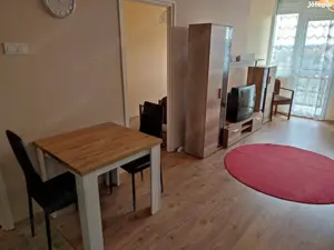 Nyíregyháza abszolút belvárosában a Szarvas utca elején - kép 4