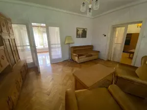 Kiskunhalas   Rákóczi téren 4 szobás ház melléképületekkel eladó! - kép 6