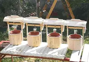 Mini kerekes kút, virágtartó