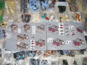 Lego komp. Creator Icons 10350 Tudor kori városrész Corner moduláris ház LEPIN ÚJ - kép 11