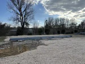 Kiadó ipari terület Keszü - kép 3
