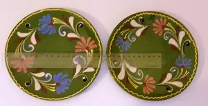 Párban eladó zöld, népi mázas kerámia tányér - kép 2