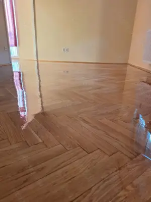 Parkettás melegburkoló Pécsen - kép 3