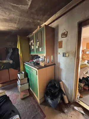 Eladó építési telek bontandó vagy új tető esetén felújítandó házzal. - kép 4