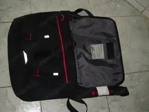 Új címkés Ellehammer Messenger válltáska táska - kép 2